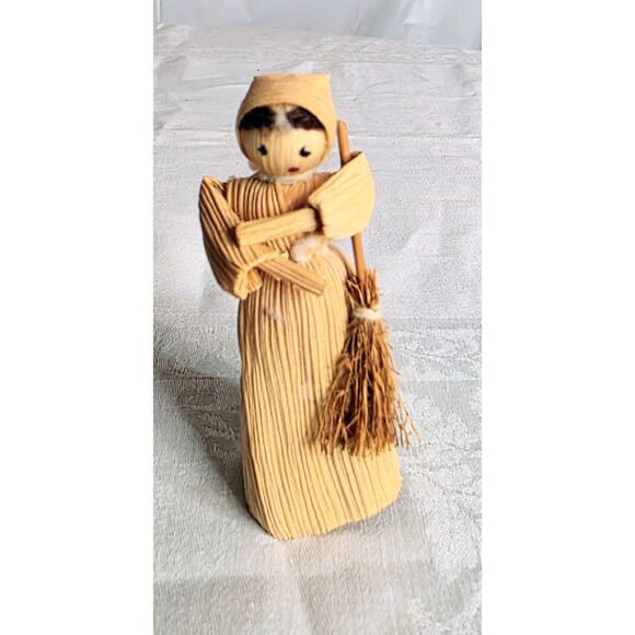 Lot of 7 Vintage Mini Corn Husk Dolls 3" Tall - Picture 3 of 8